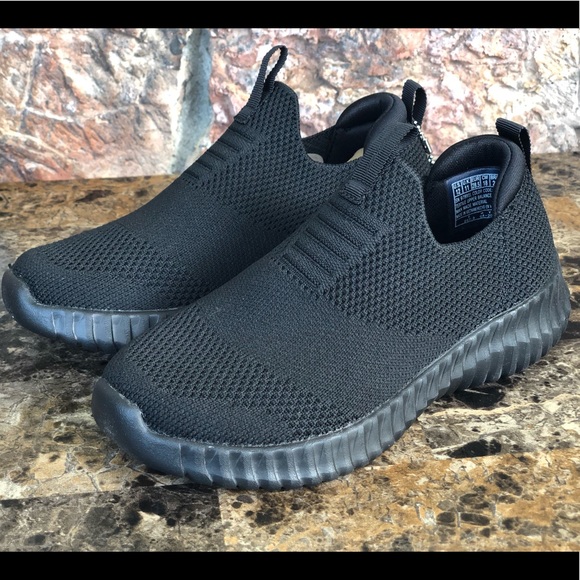 NEW Skechers Elite Flex Wasik Slip On Sneakers - Picture 2 of 13